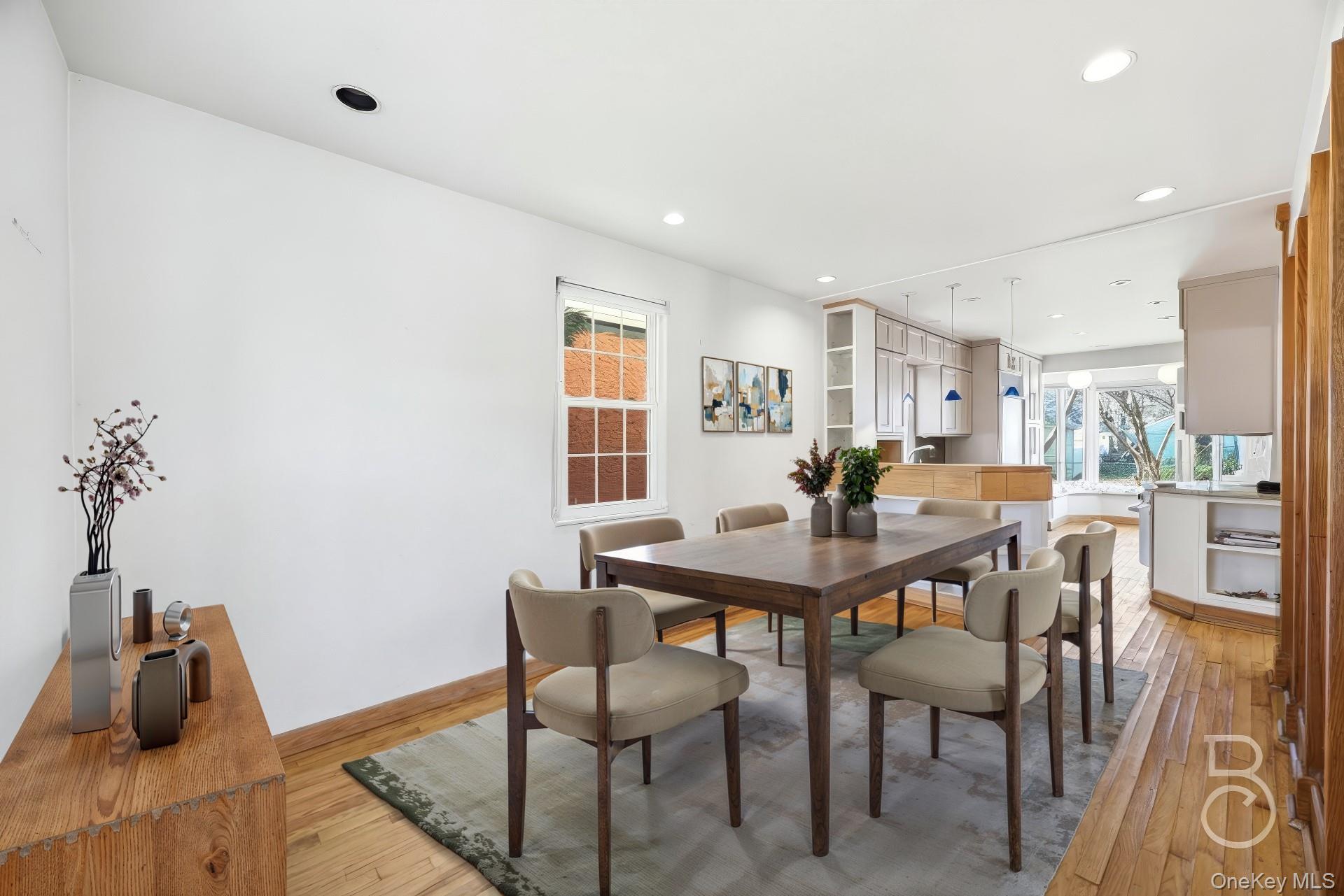 #3 photo, 94-11 70th Avenue, কুইন্‌স Forest Hills , NY 11375