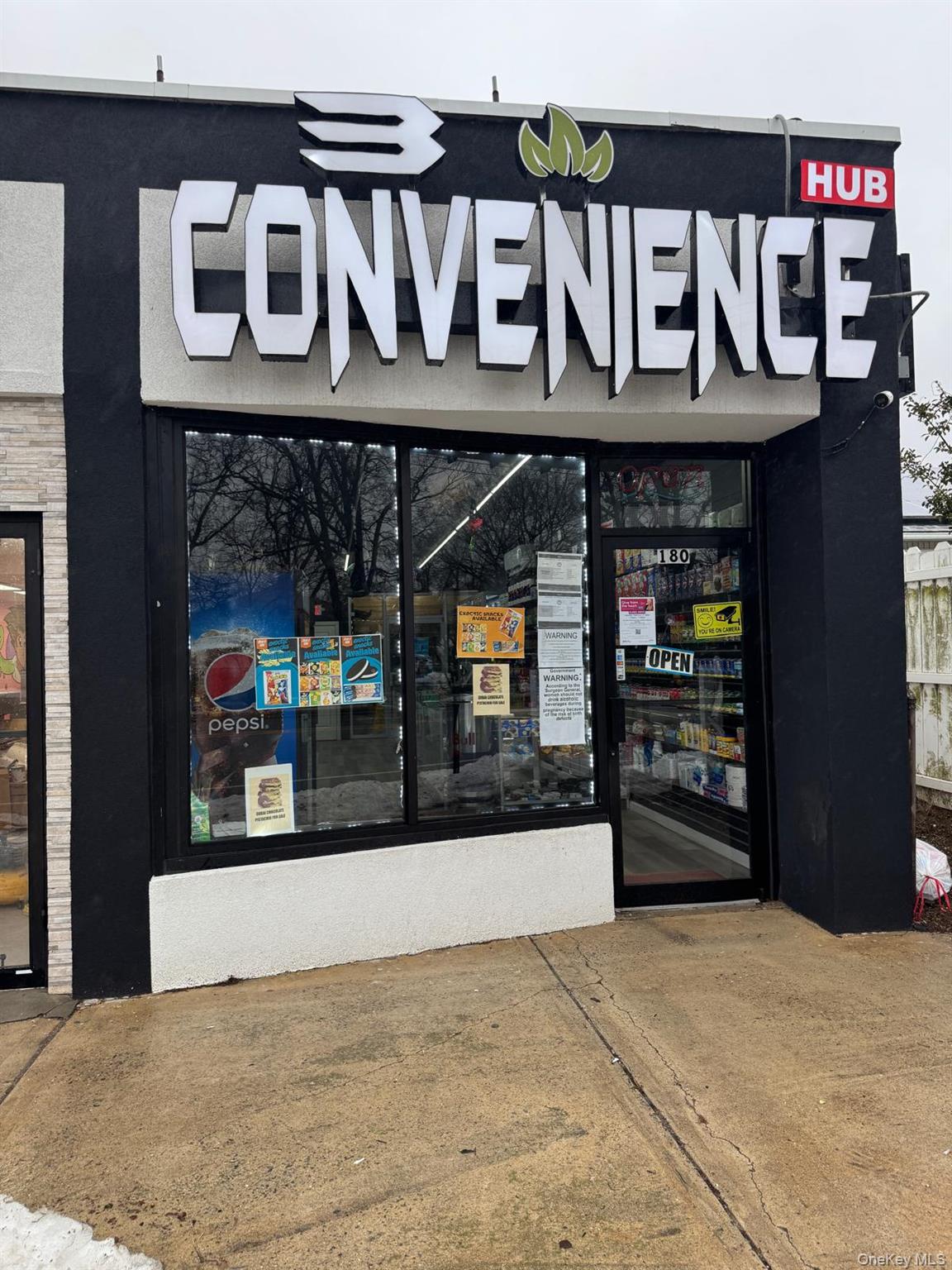 #1 photo, 180 Merritts Road, নাসাউ কাউন্টি Farmingdale , NY 11735