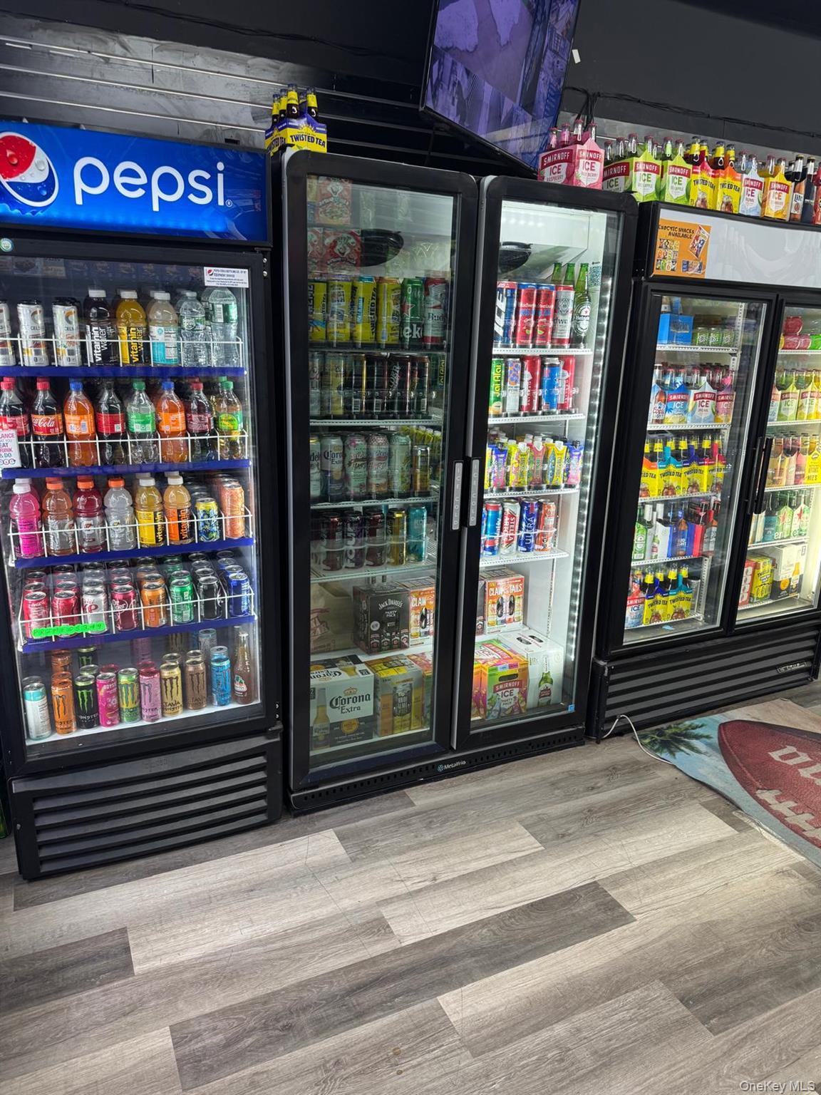 #5 photo, 180 Merritts Road, নাসাউ কাউন্টি Farmingdale , NY 11735