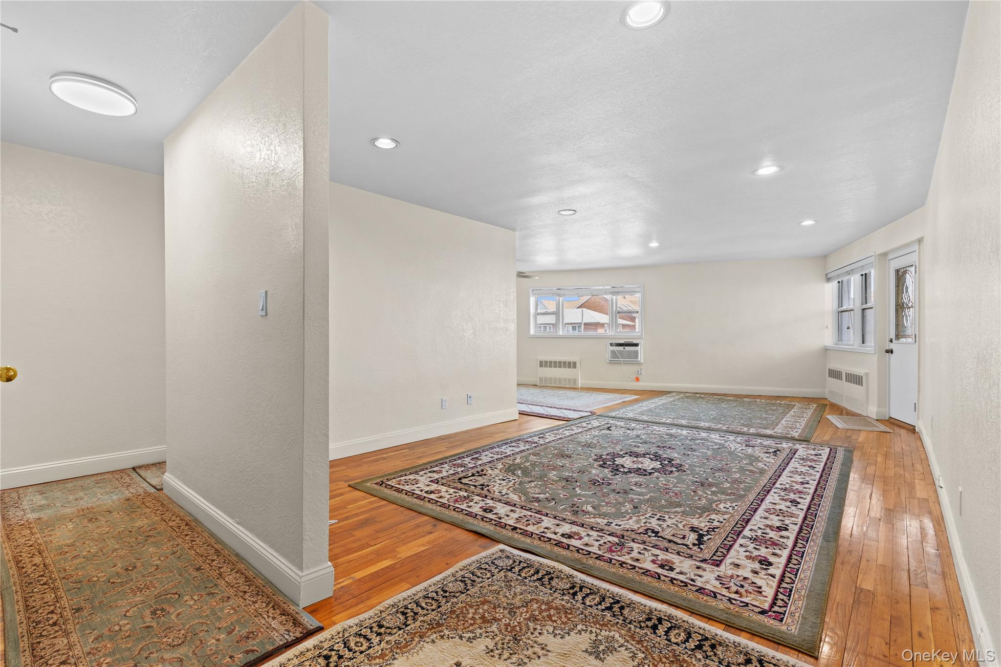 #11 photo, 750 Shore Road, নাসাউ কাউন্টি Long Beach , NY 11561