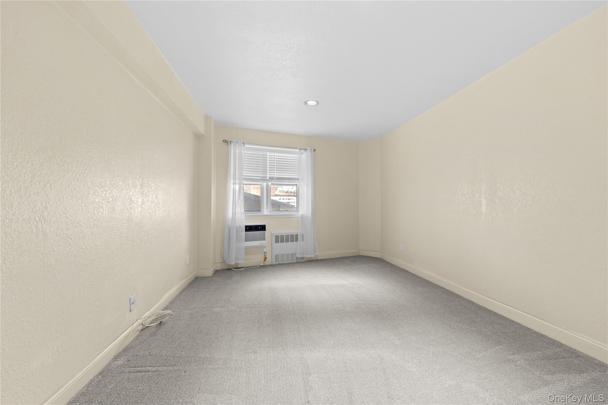 #18 photo, 750 Shore Road, নাসাউ কাউন্টি Long Beach , NY 11561