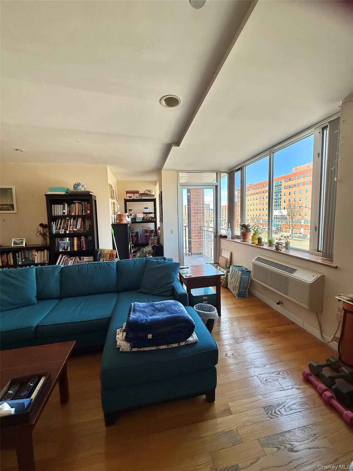 #6 photo, 63-14 Queens Boulevard, Woodside , NY 11377