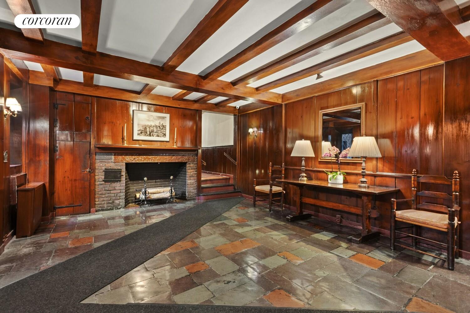 #7 photo, 10 MITCHELL Place, मैनहटन Beekman , NY 10017