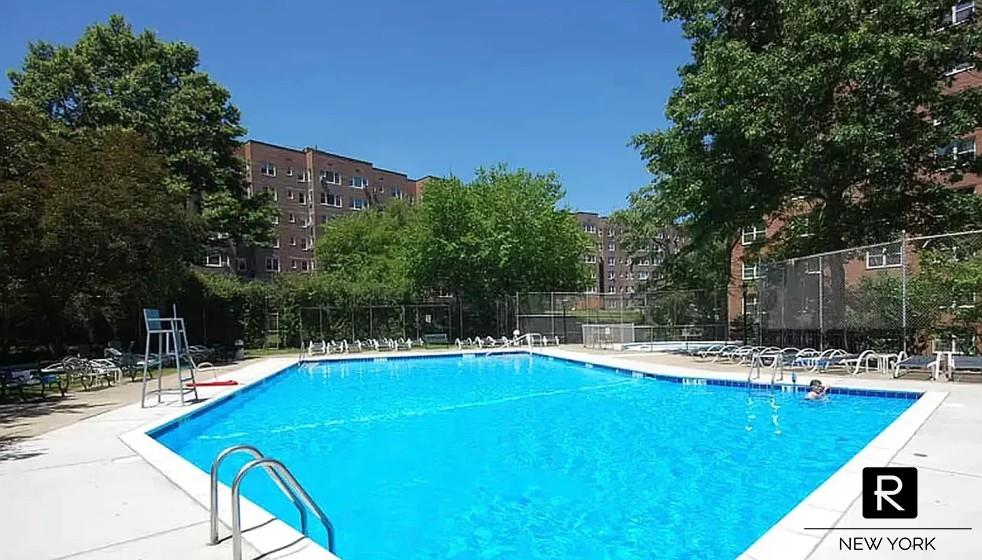 #2 photo, 3777 Independence Avenue, ব্রঙ্কস Riverdale , NY 10463