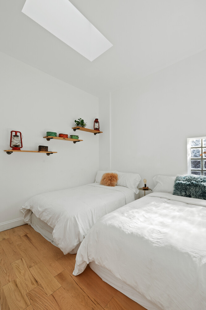 #13 photo, 170 SCHAEFER Street, Bushwick , NY 11207