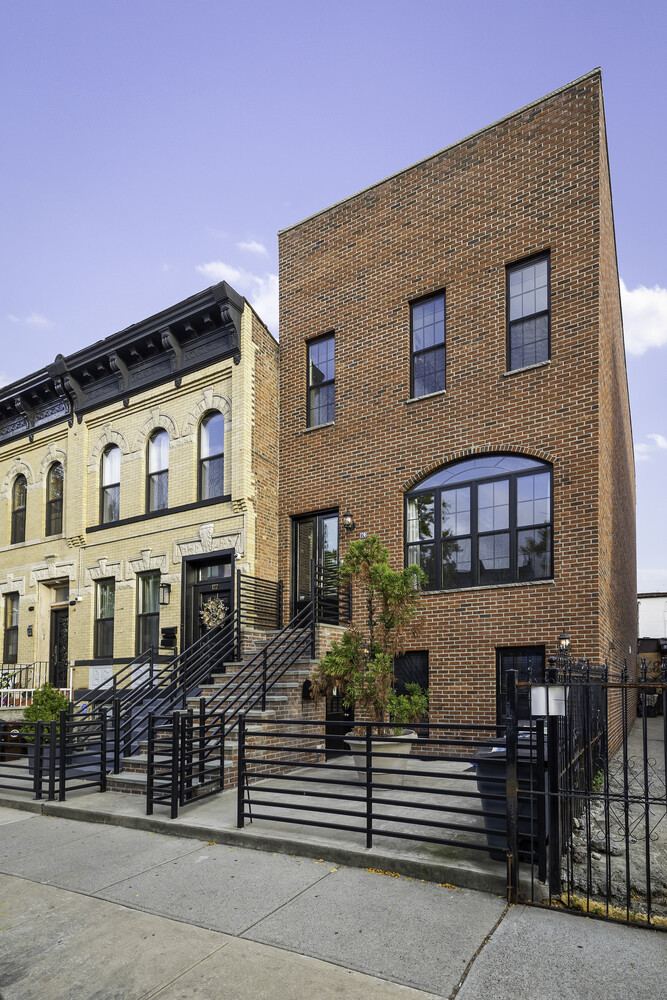 #18 photo, 170 SCHAEFER Street, Bushwick , NY 11207