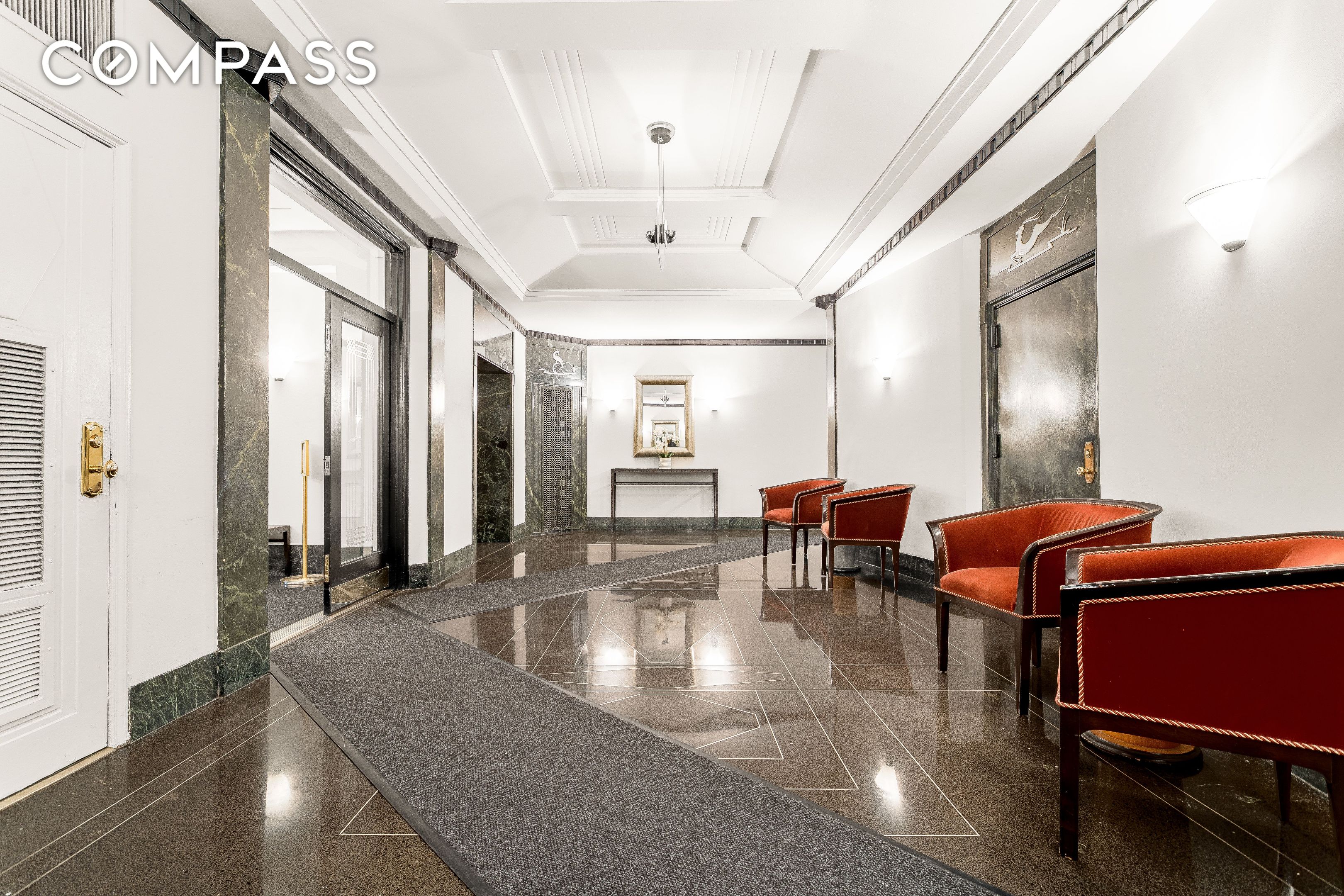 #1 photo, 205 E 69th Street, ম্যানহাটন Lenox Hill , NY 10021