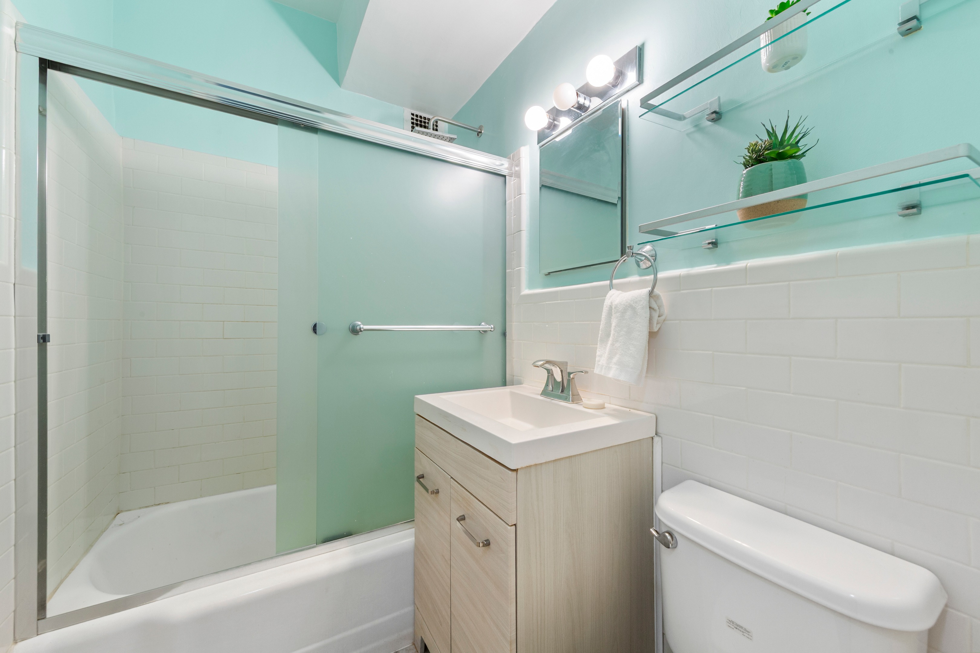 #7 photo, 405 E 63rd Street, मैनहटन Lenox Hill , NY 10065