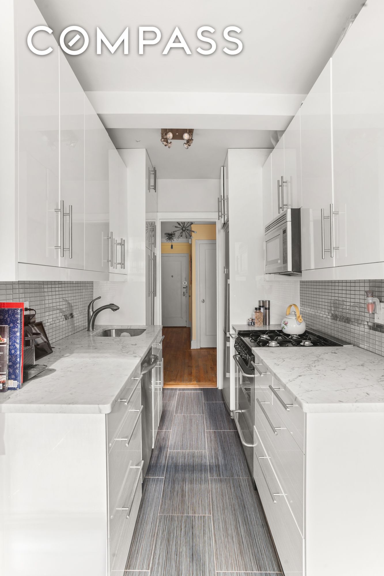 #3 photo, 205 E 69th Street, ম্যানহাটন Lenox Hill , NY 10021