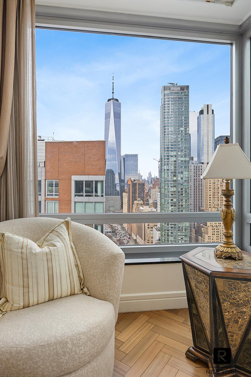 #3 photo, 10 Little West Street, Battery Park City , NY 10004