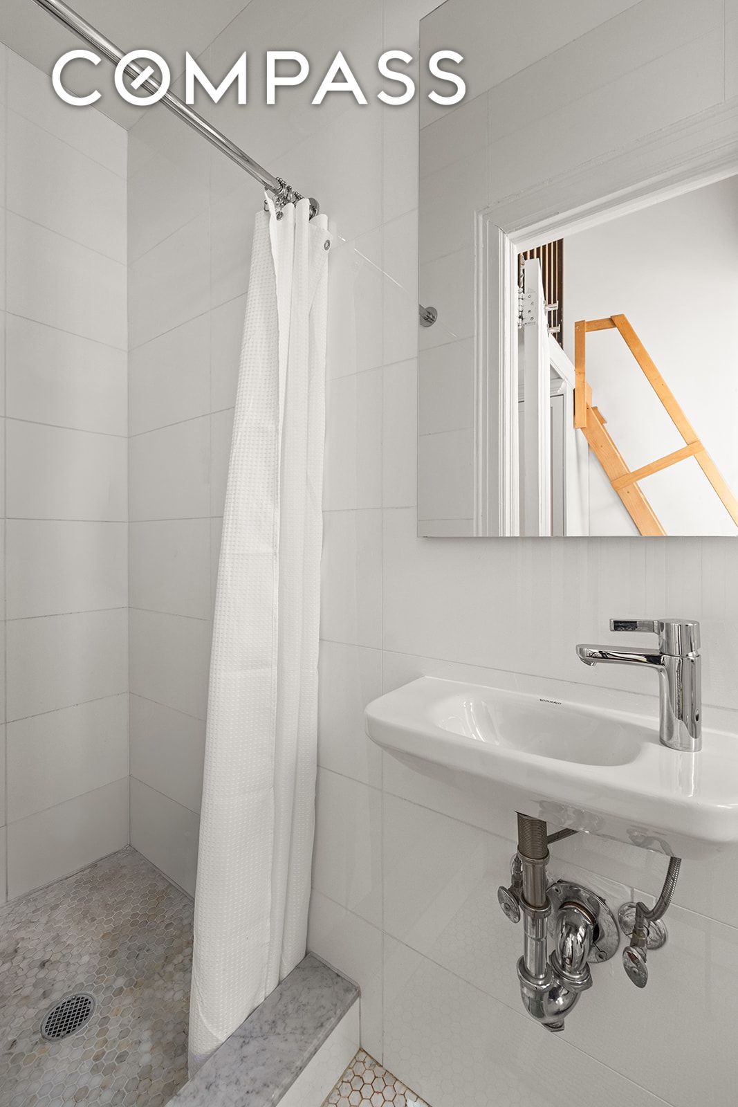 #19 photo, 895 W End Avenue, Upper West Side , NY 10025