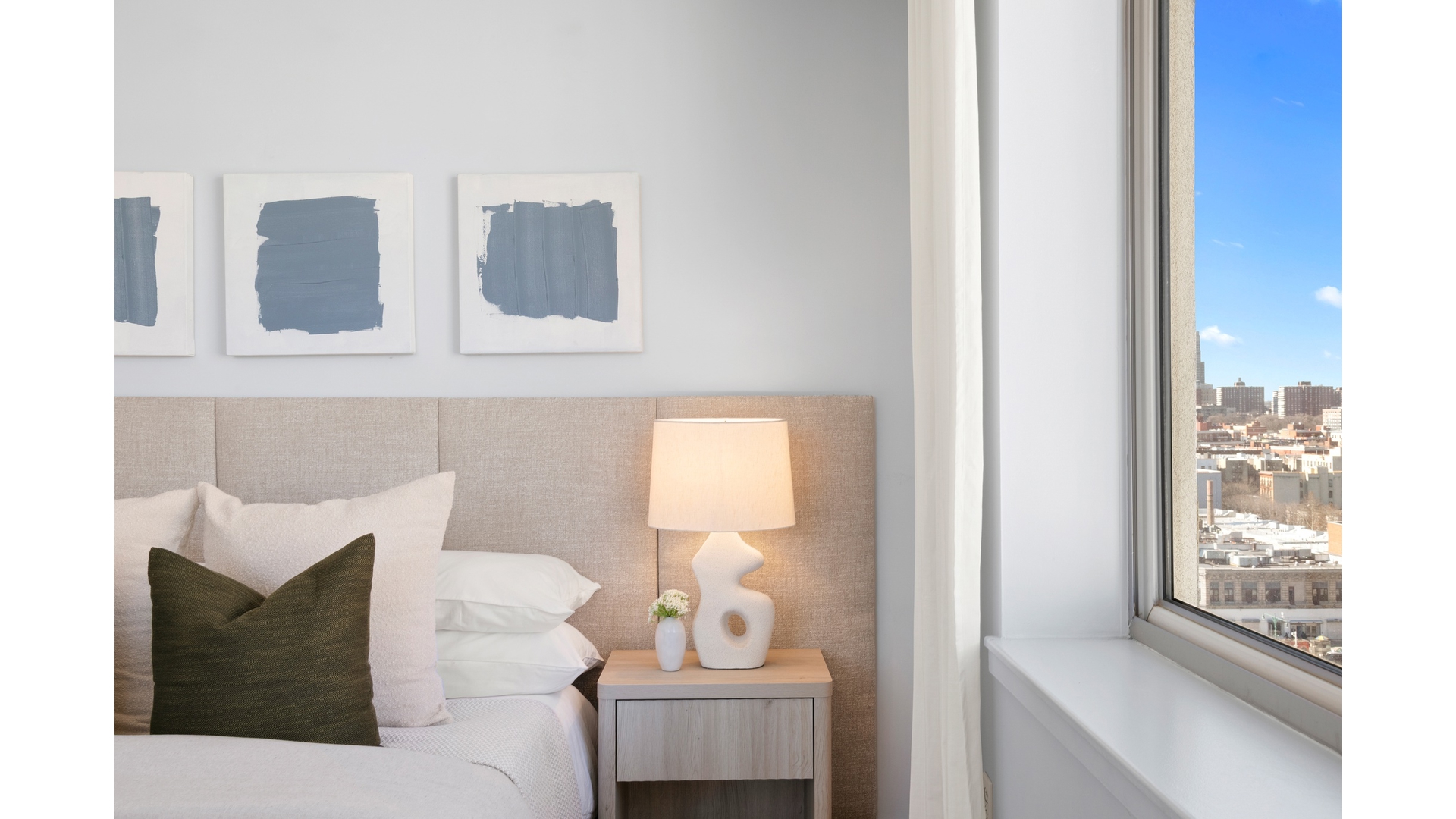 #11 photo, 40 W 116TH Street, South Harlem , NY 10026