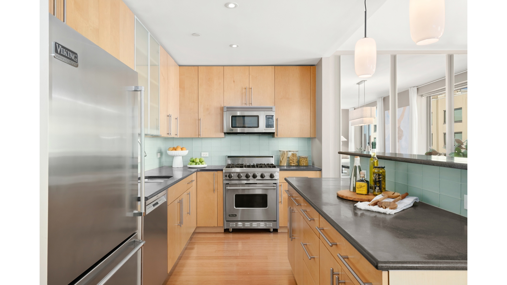 #7 photo, 40 W 116TH Street, South Harlem , NY 10026