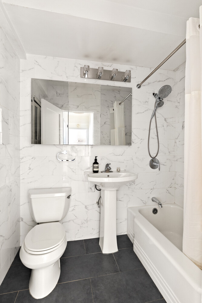 #5 photo, 270 JAY Street, Downtown Brooklyn , NY 11201