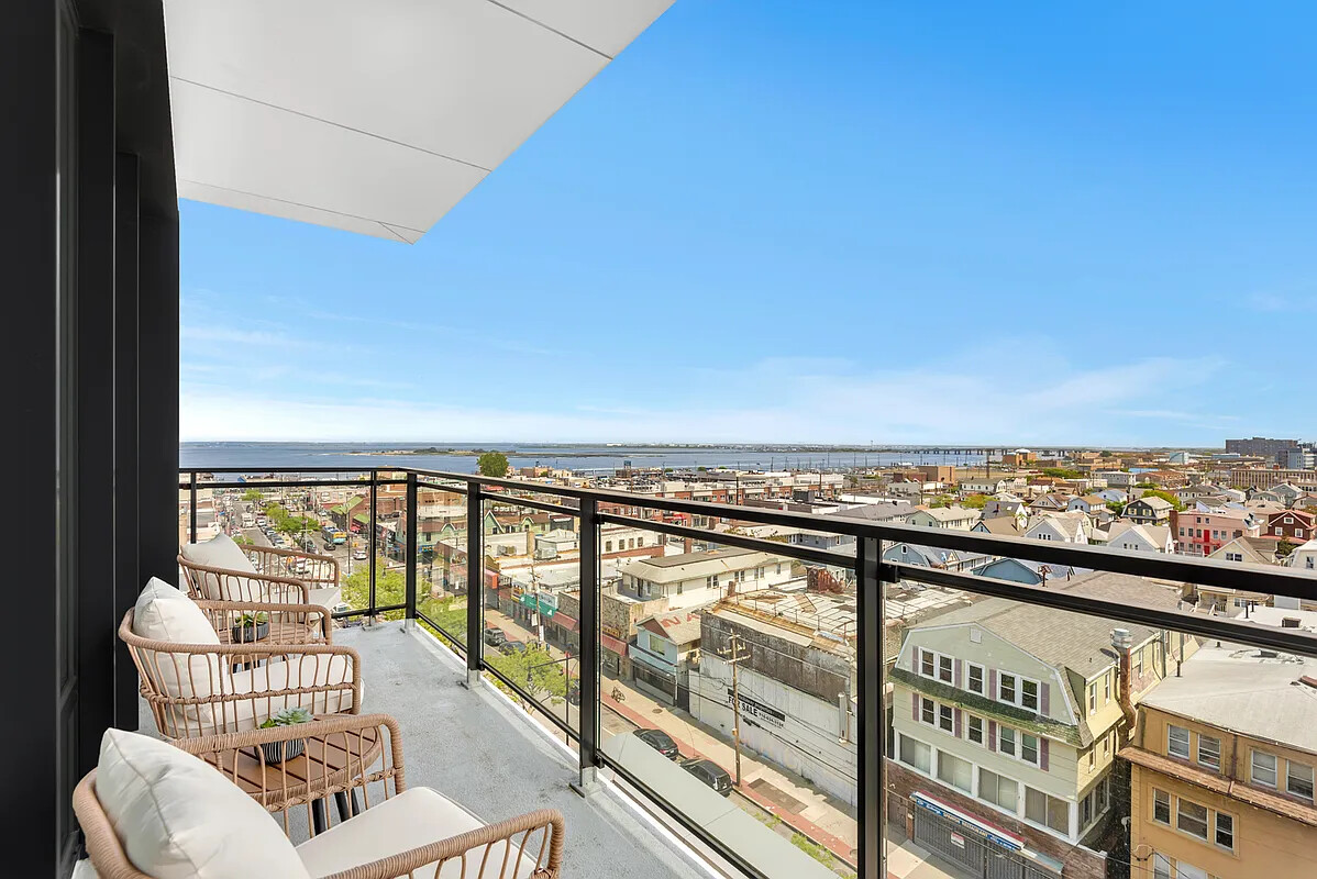 #21 photo, 133 BEACH 116TH Street, Rockaway Park , NY 11694