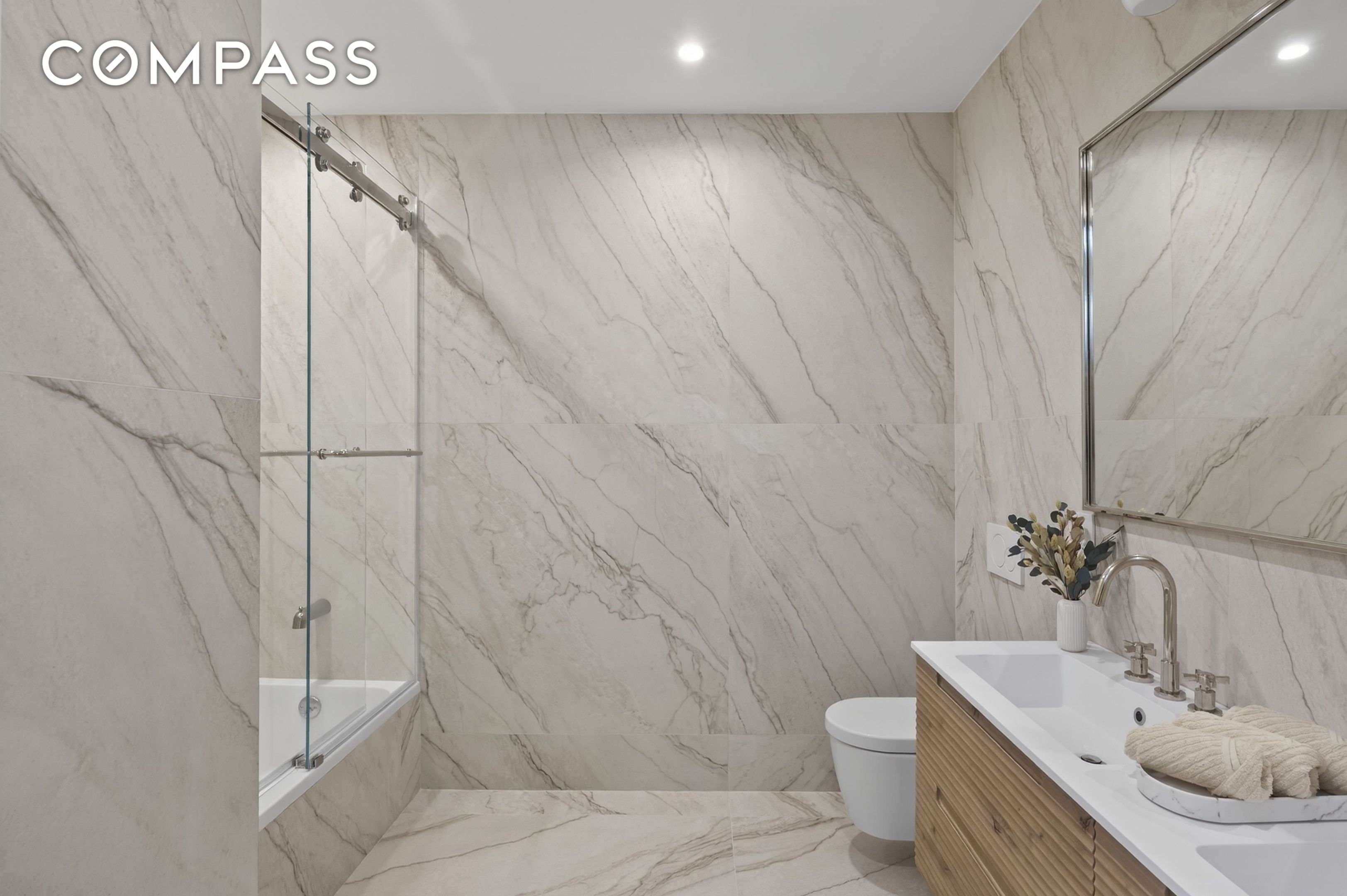 #12 photo, 228 Lenox Avenue, Harlem , NY 10027