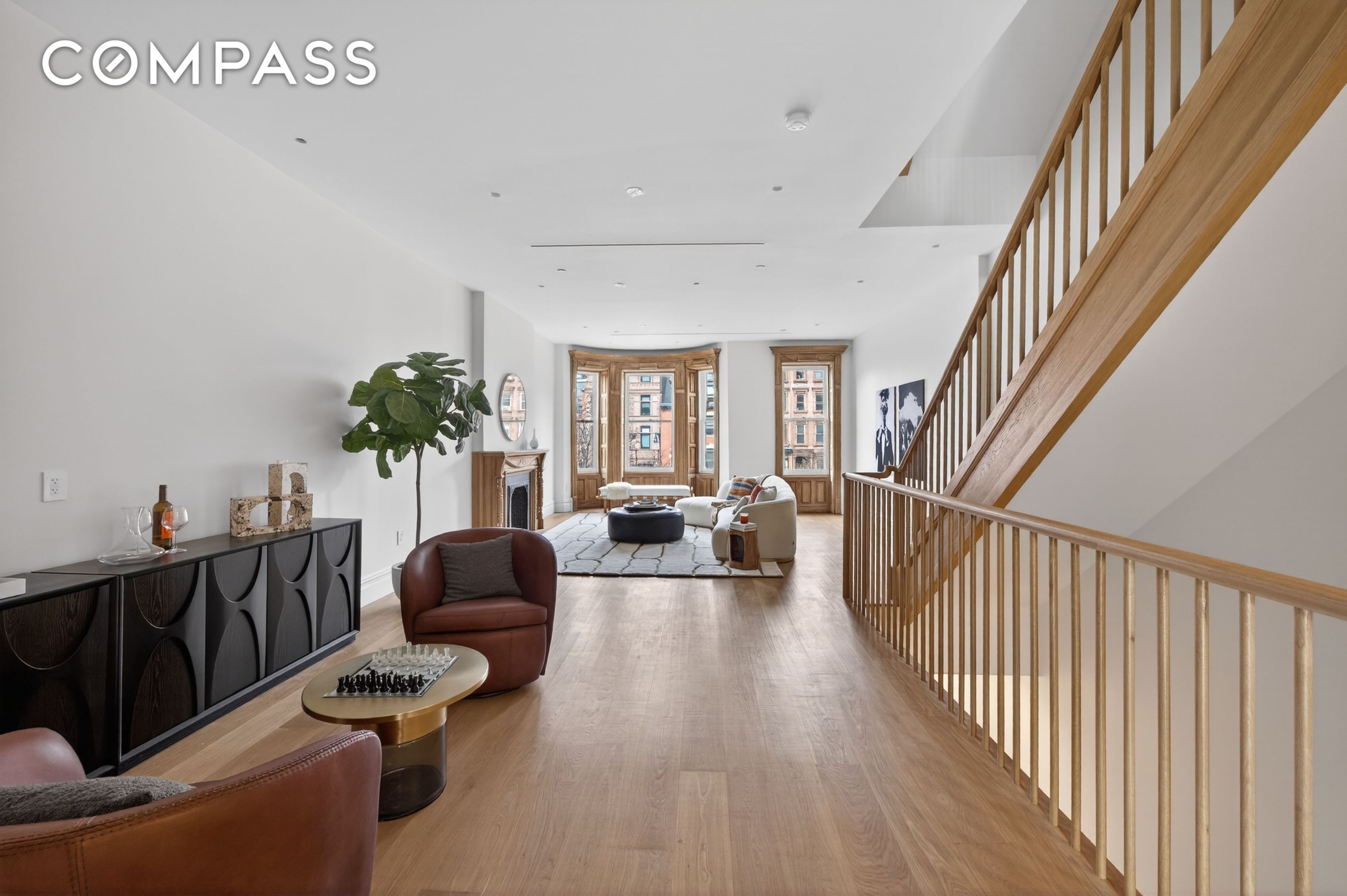 #4 photo, 228 Lenox Avenue, Harlem , NY 10027