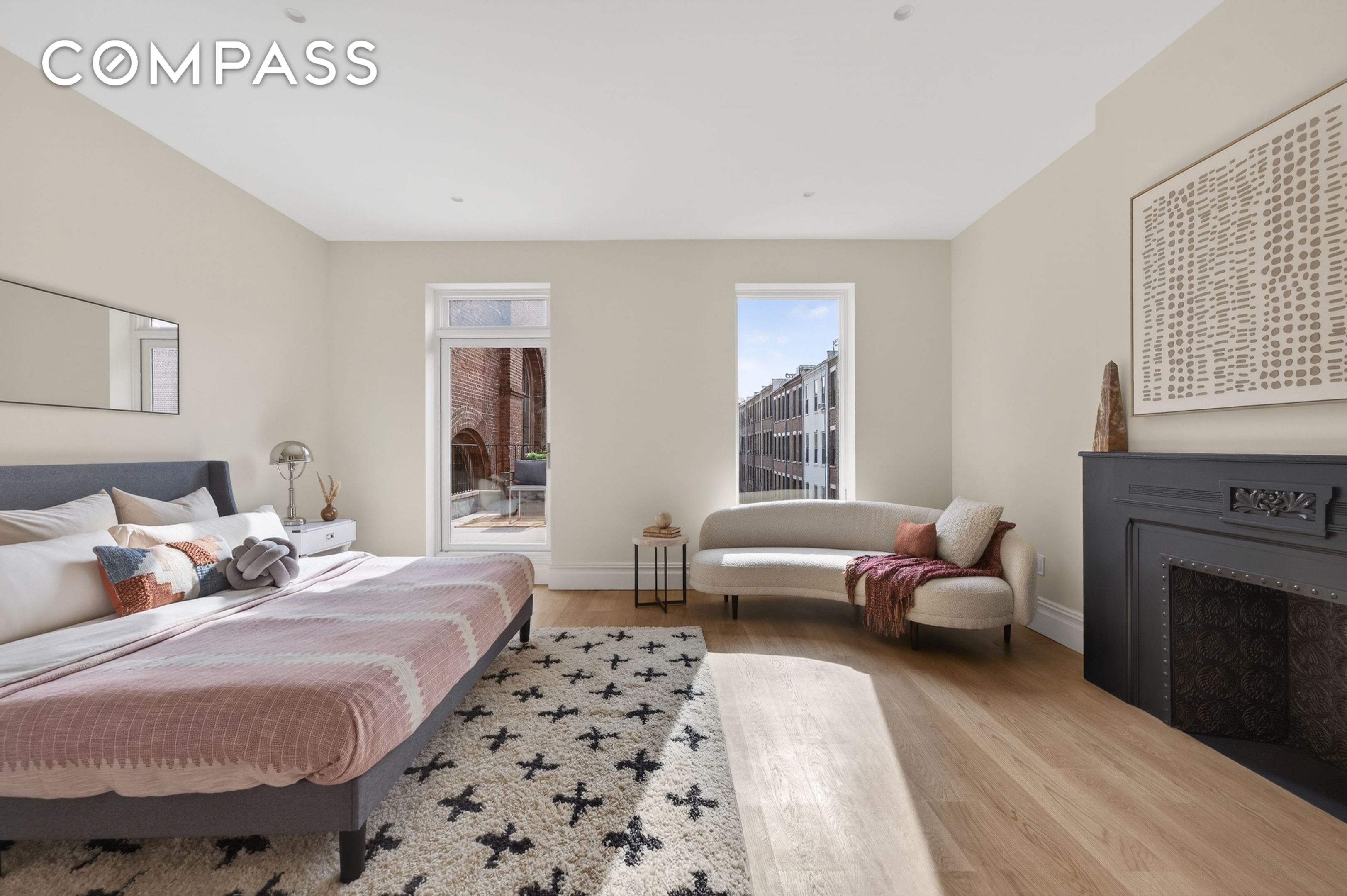 #8 photo, 228 Lenox Avenue, Harlem , NY 10027