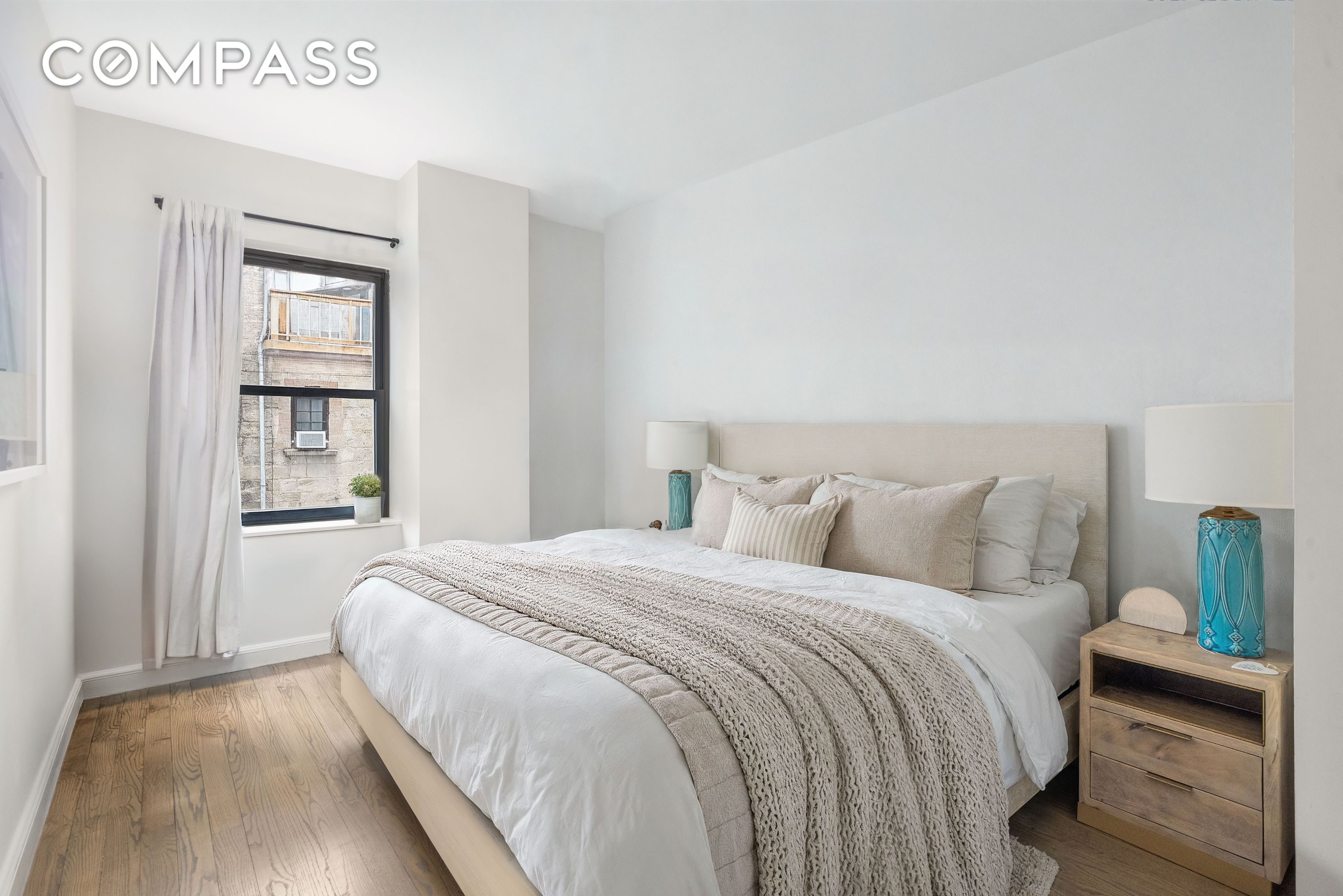 #7 photo, 253 W 73rd Street, Upper West Side , NY 10023