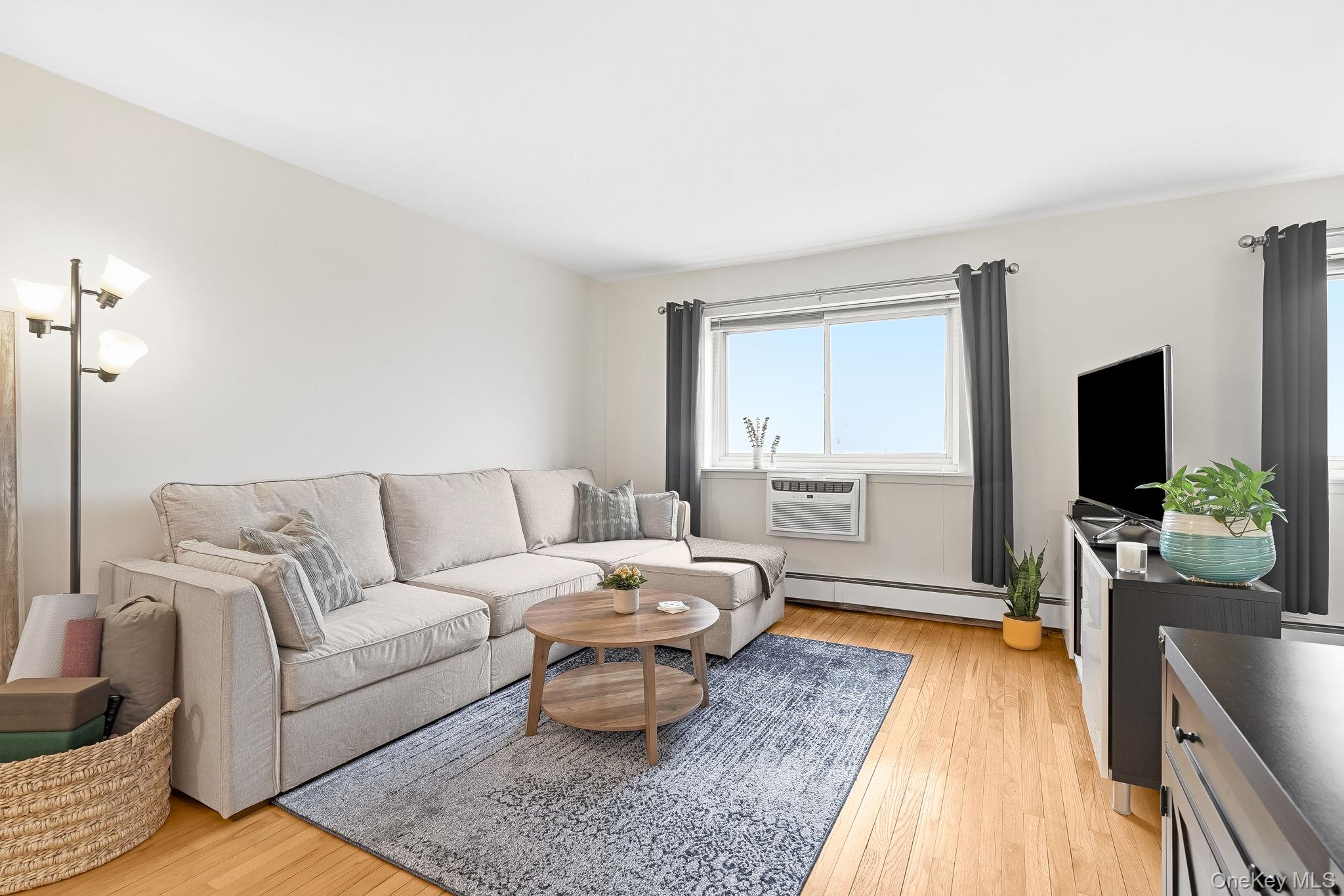 #8 photo, 395 Westchester Avenue, Port Chester , NY 10573