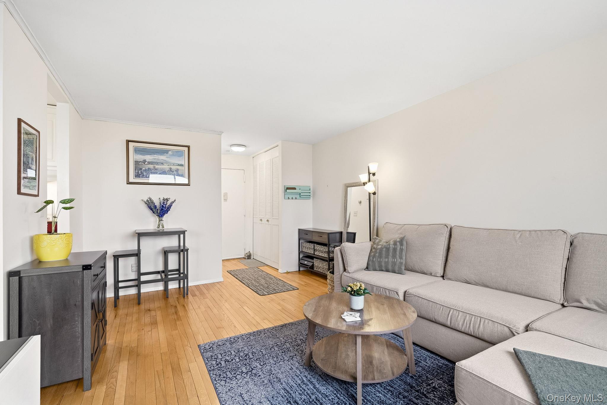 #9 photo, 395 Westchester Avenue, Port Chester , NY 10573