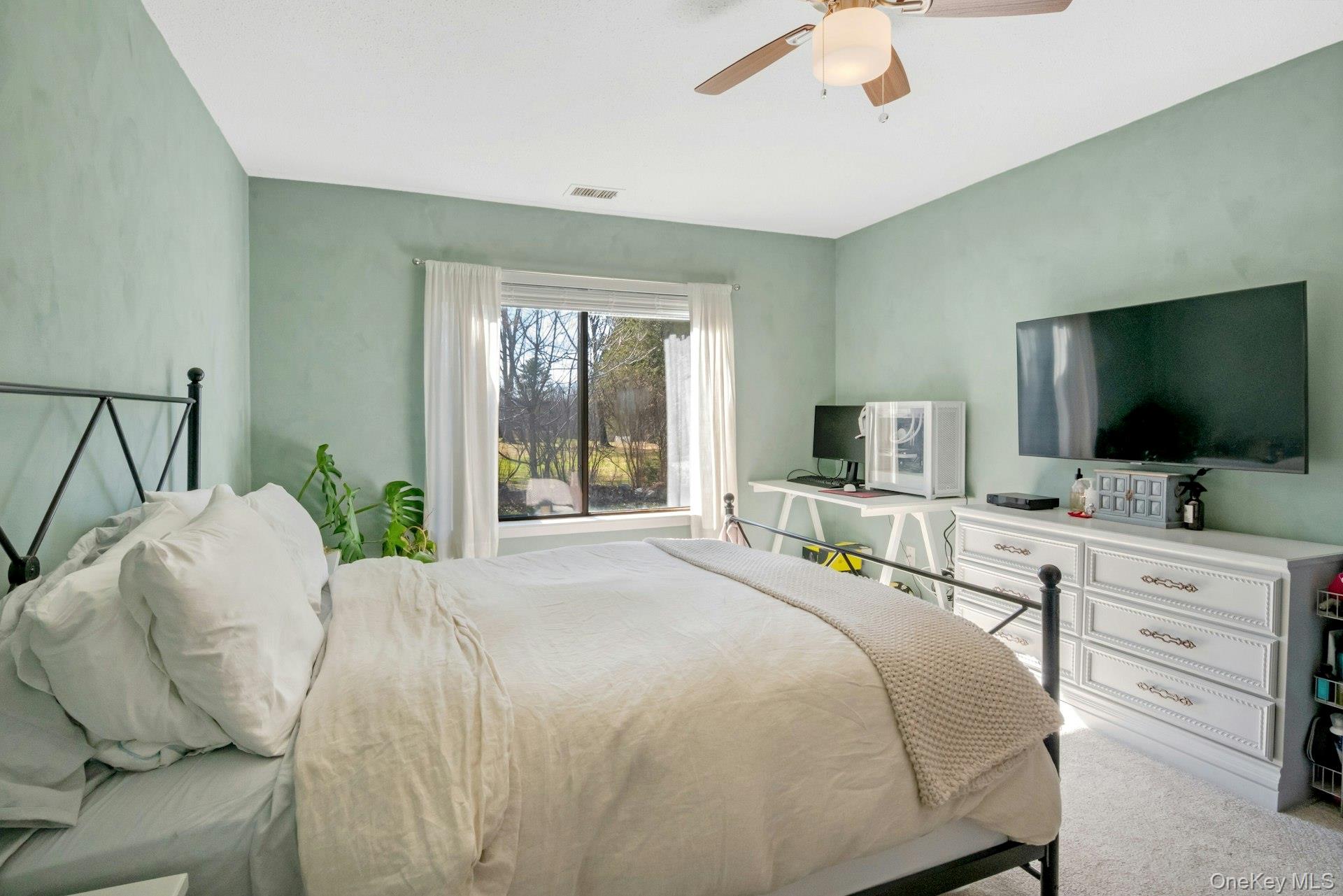 #9 photo, 57 Scenic View, Yorktown Heights , NY 10598