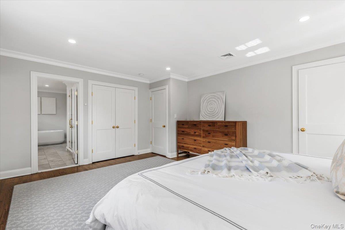 #19 photo, 50 Bates Road, Harrison , NY 10528