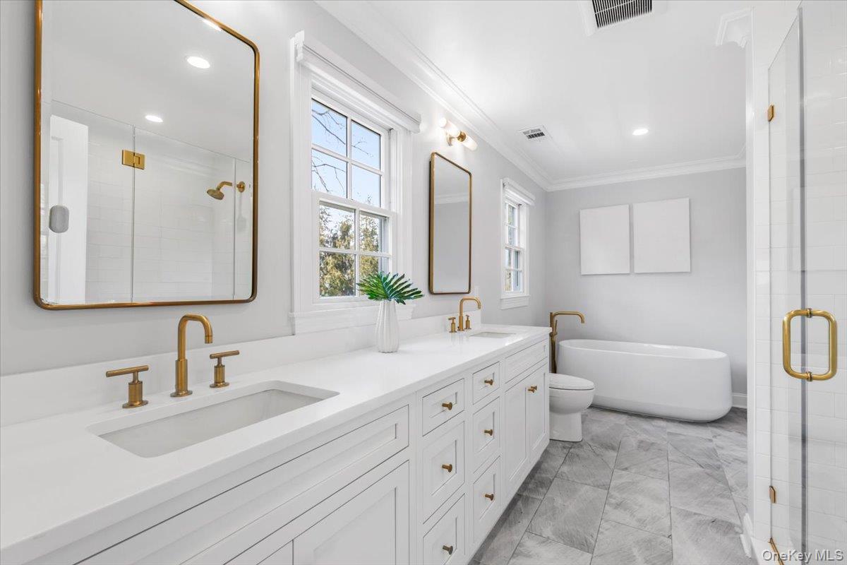 #20 photo, 50 Bates Road, Harrison , NY 10528