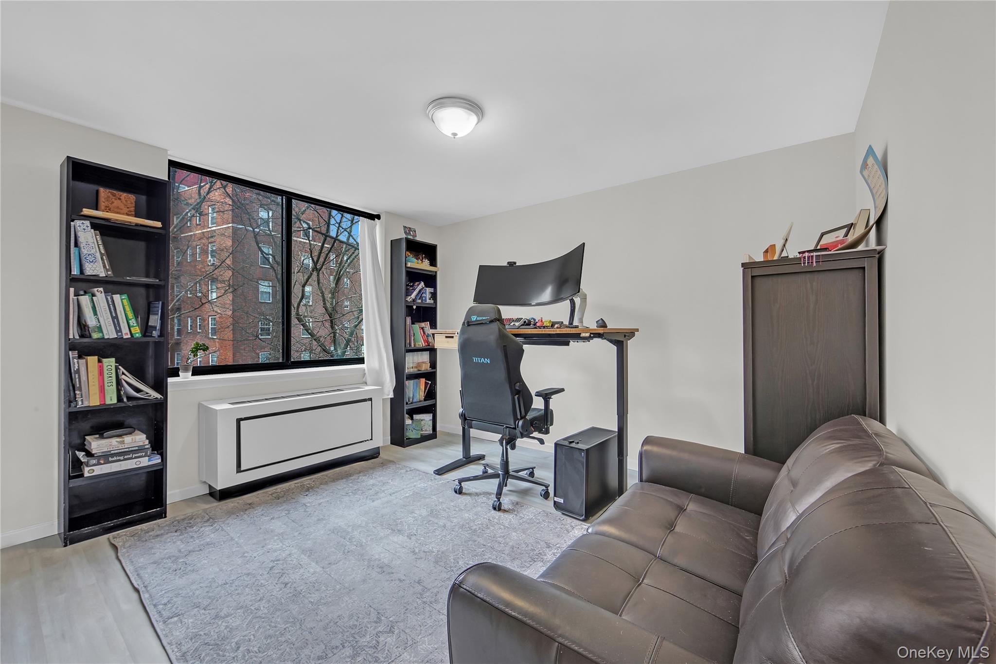 #14 photo, 1374 Midland Avenue, ব্রঙ্কস Bronxville , NY 10708