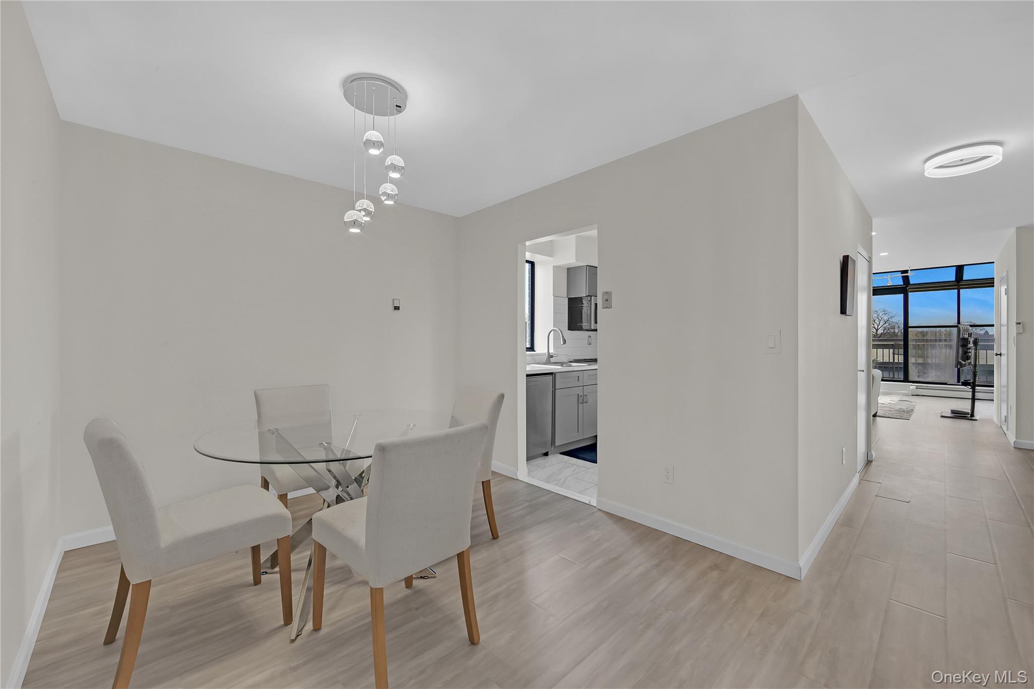 #6 photo, 1374 Midland Avenue, ব্রঙ্কস Bronxville , NY 10708