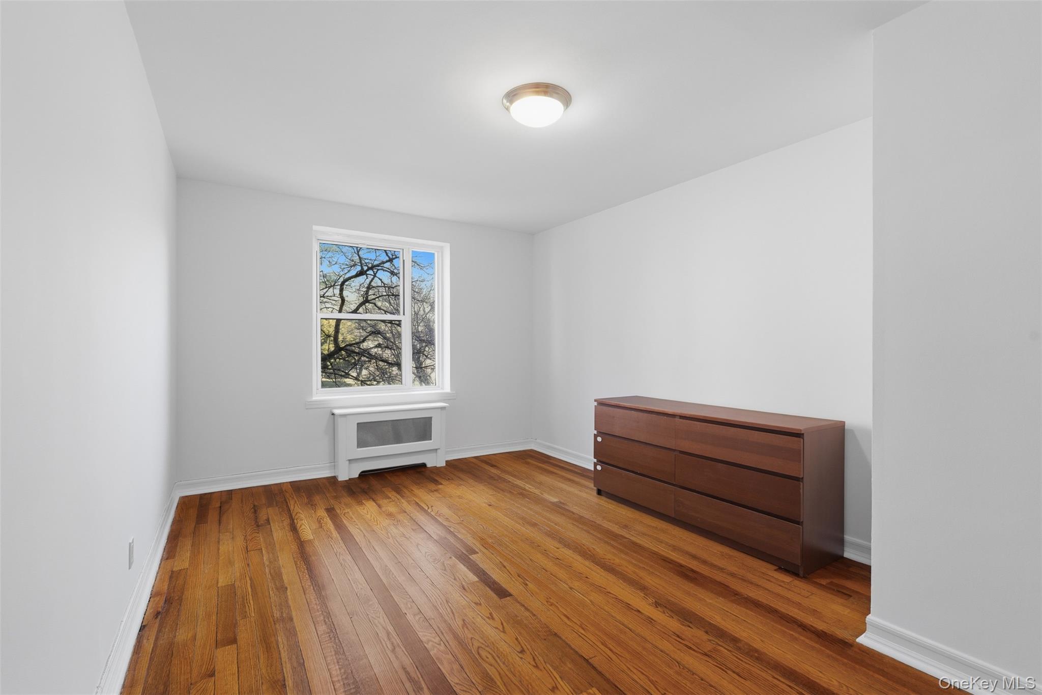 #16 photo, 555 Broadway, Hastings-on-Hudson , NY 10706