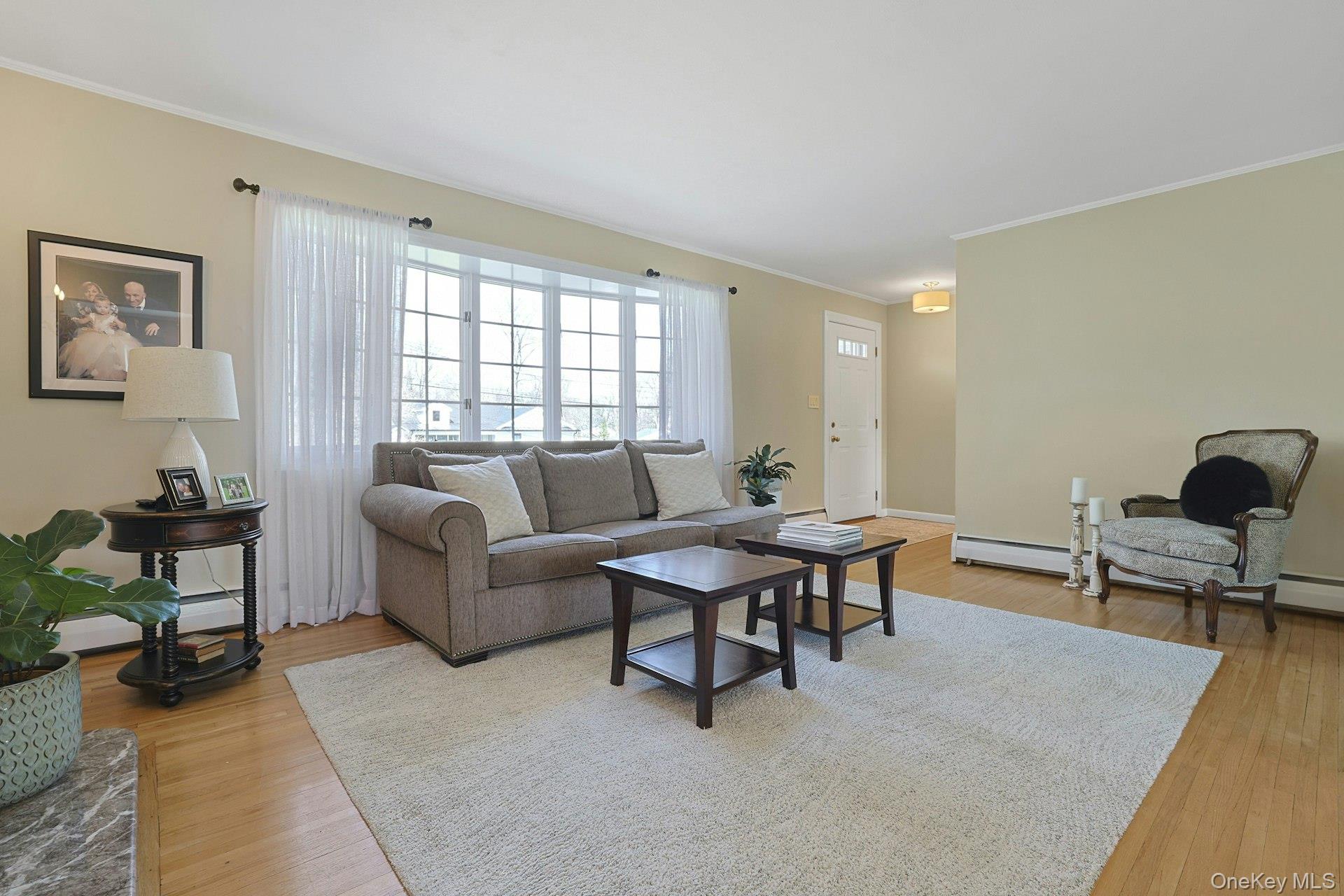 #7 photo, 12 Greenwood Lane, Valhalla , NY 10595