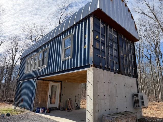 #1 photo, 40 Pioneer Road, Gardiner , NY 12525