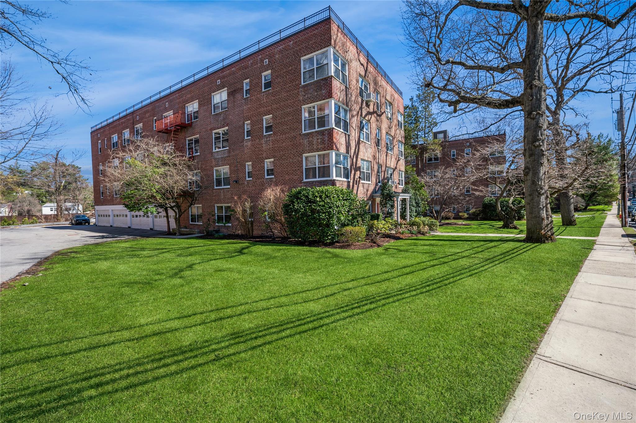 #17 photo, 781 Palmer Road, ব্রঙ্কস Bronxville , NY 10708