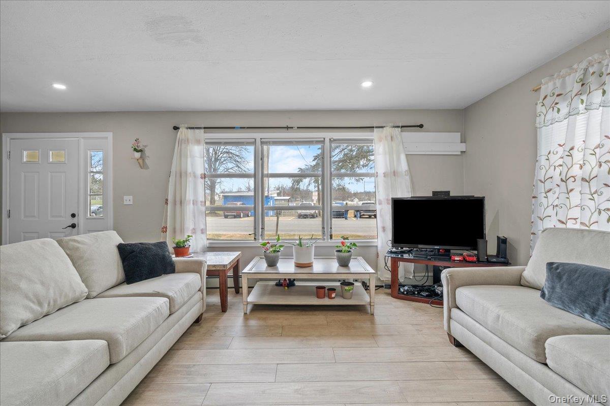 #7 photo, 10 Wisner Avenue, Middletown , NY 10940