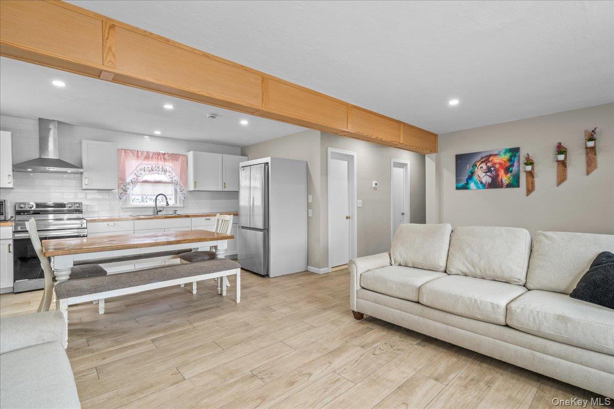 #9 photo, 10 Wisner Avenue, Middletown , NY 10940