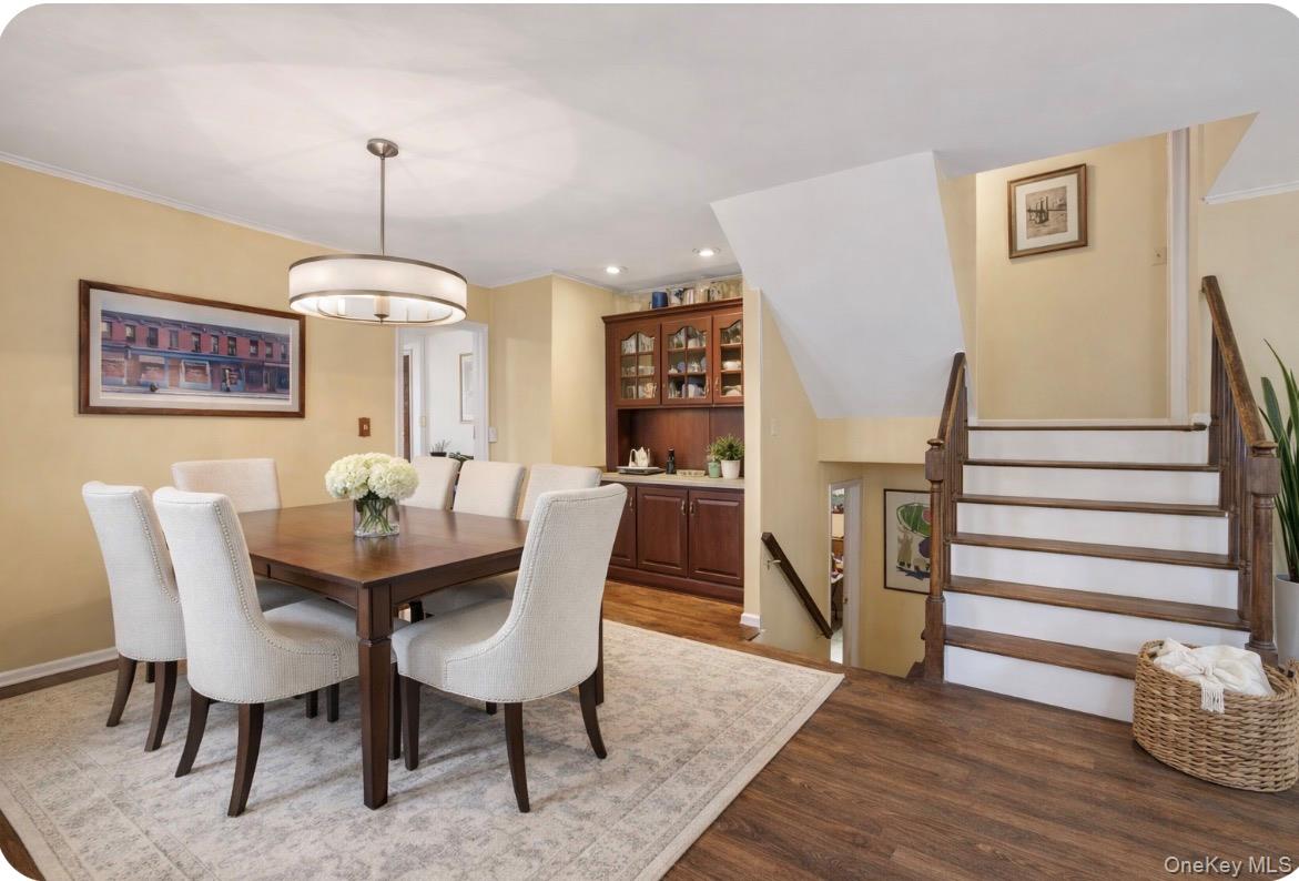 #8 photo, 9 Verne Place, Hartsdale , NY 10530