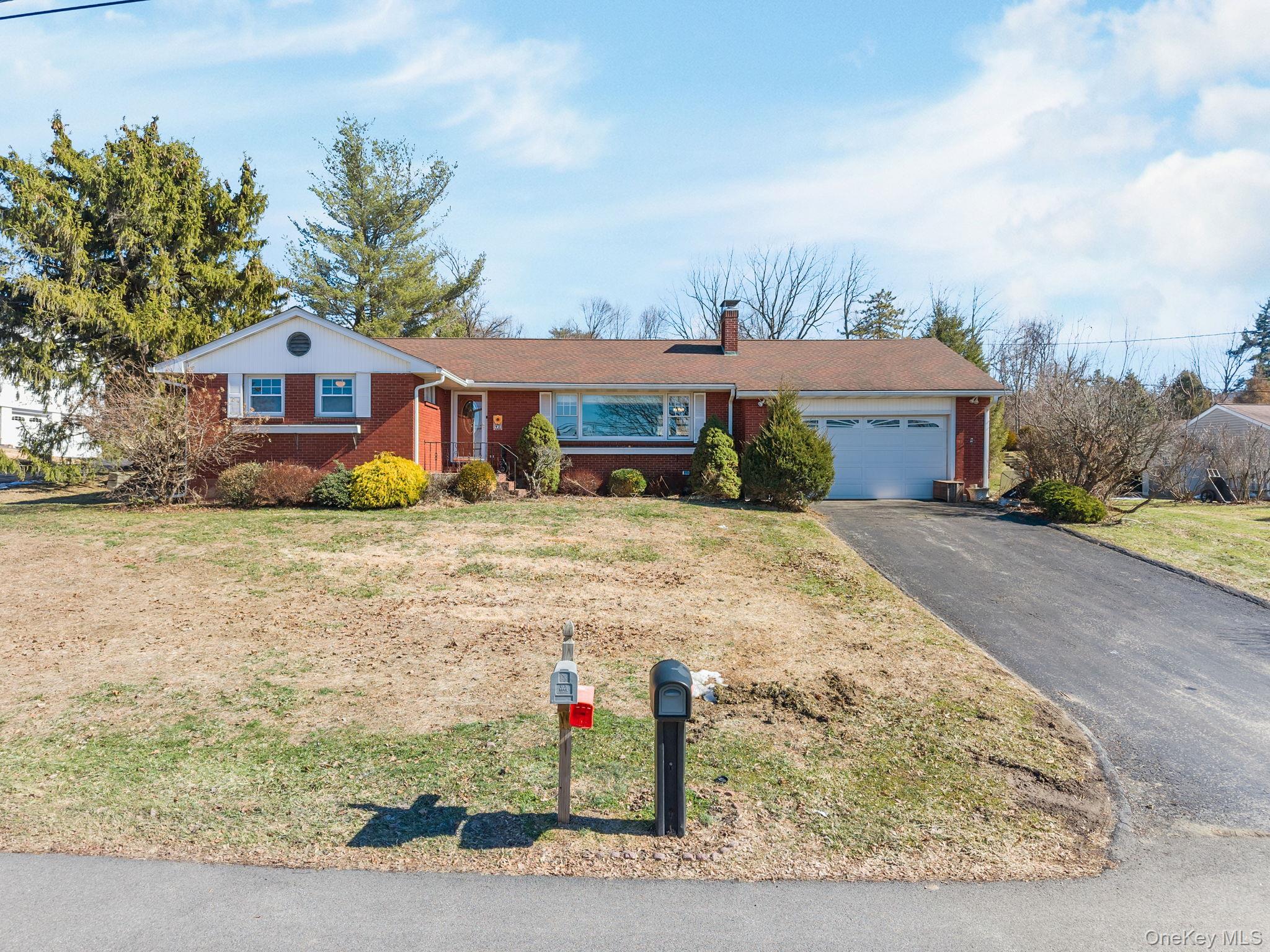 #1 photo, 40 Magnolia Drive, Fishkill , NY 12590