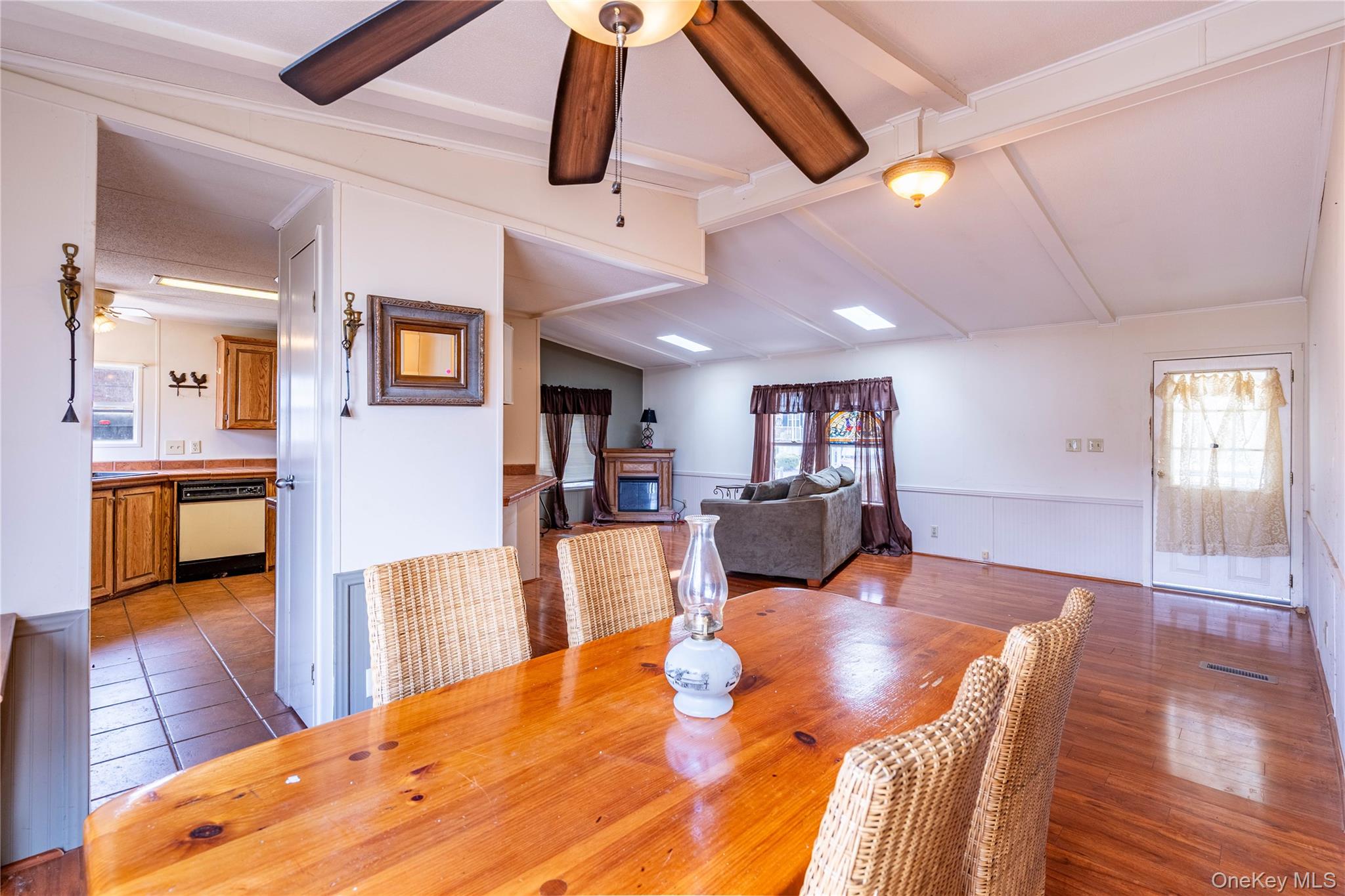 #12 photo, 10 Apple Lane, New Paltz , NY 12561