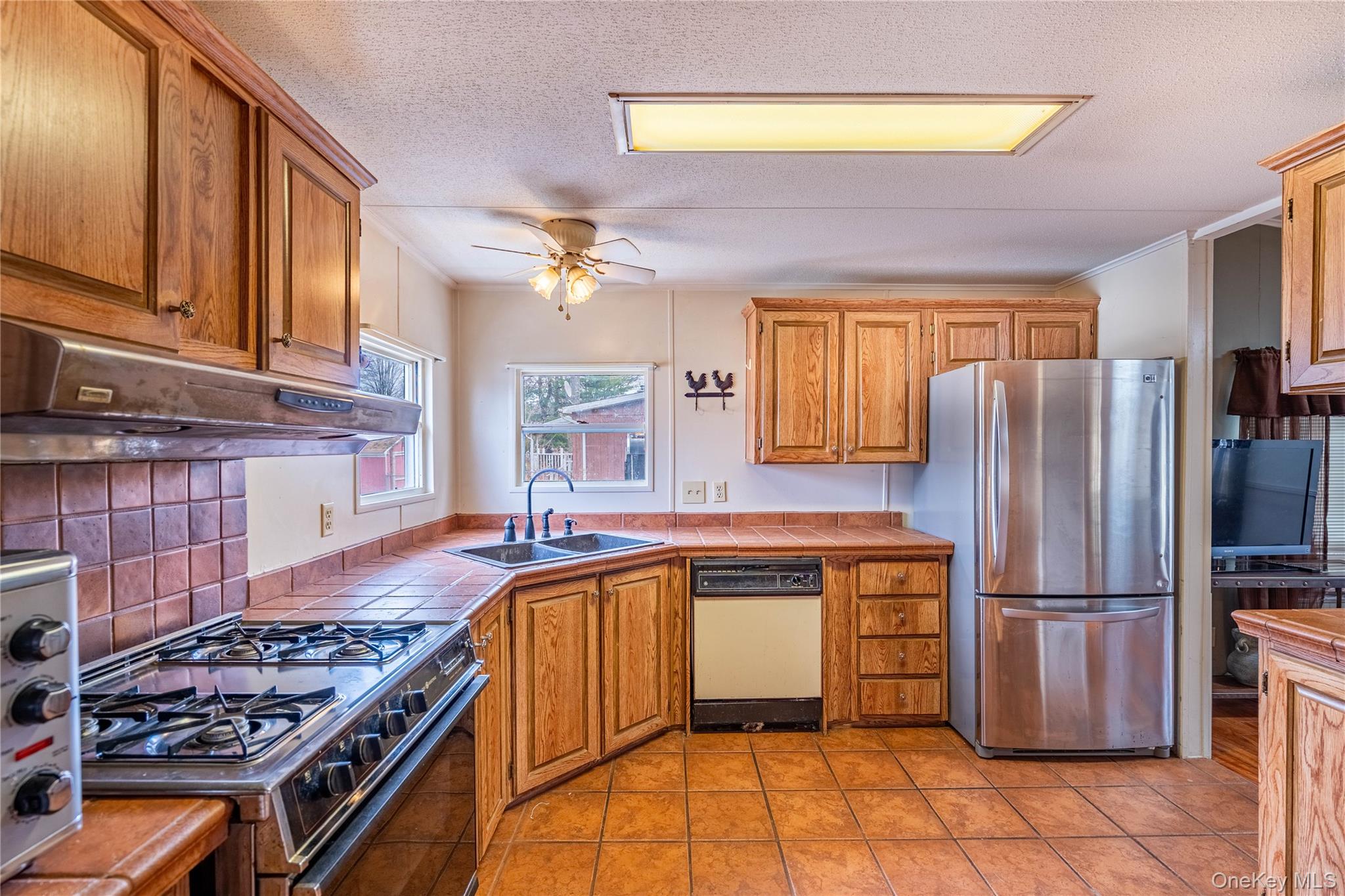 #4 photo, 10 Apple Lane, New Paltz , NY 12561