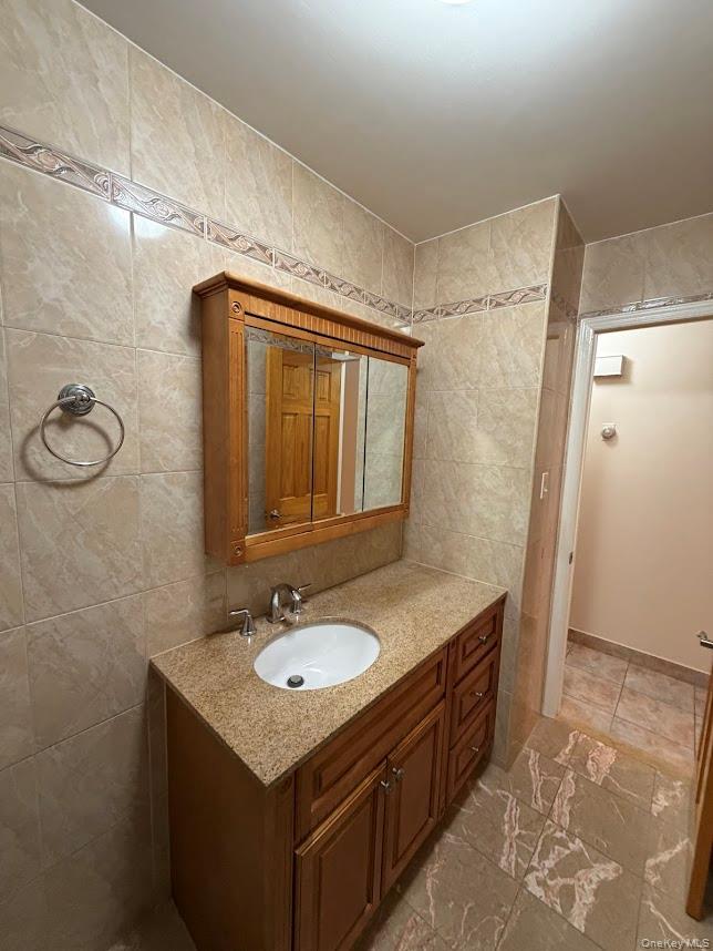 #17 photo, 14728 22nd Avenue, Whitestone , NY 11357