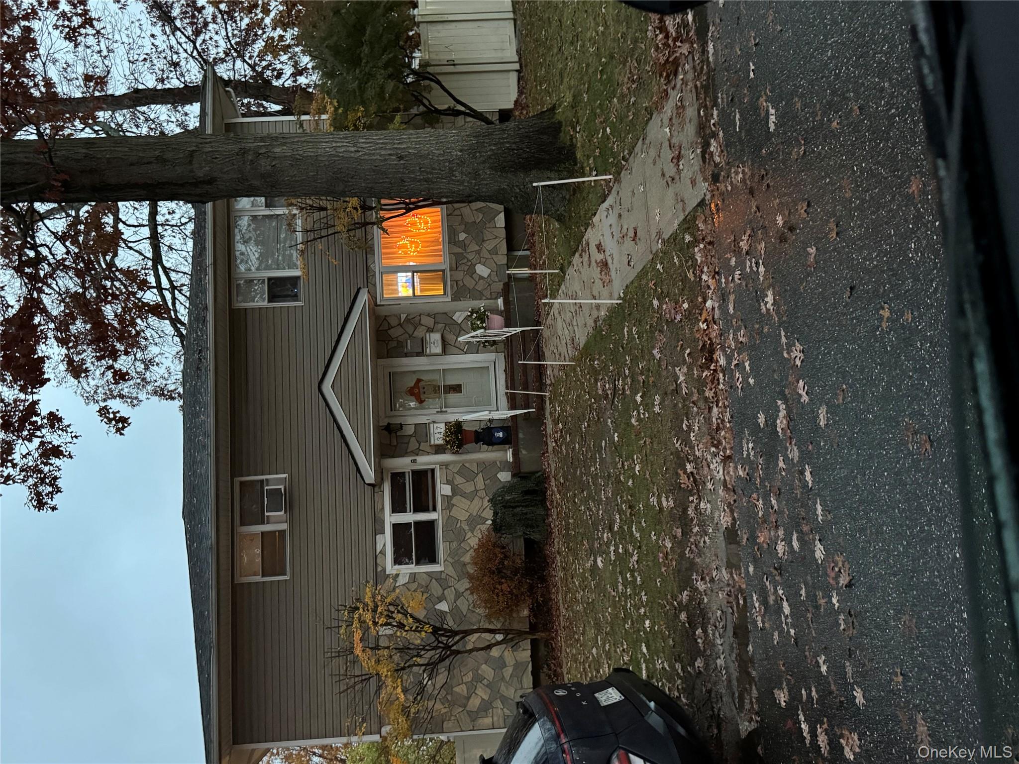 #2 photo, 347 Lafayette Street, সাফোক কাউন্টি Copiague , NY 11726