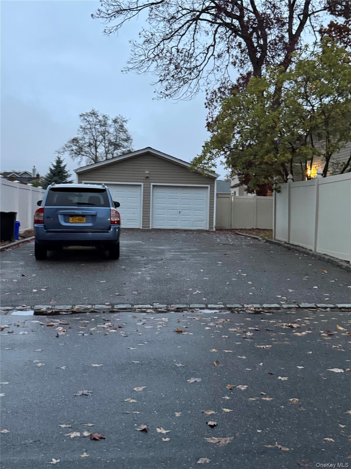 #3 photo, 347 Lafayette Street, সাফোক কাউন্টি Copiague , NY 11726