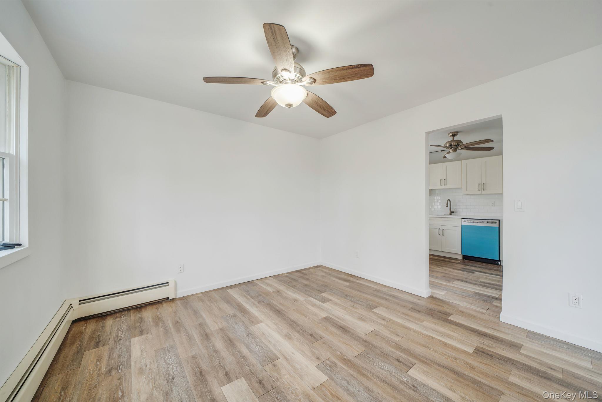 #12 photo, 38 Manor Drive, সাফোক কাউন্টি Shirley , NY 11967