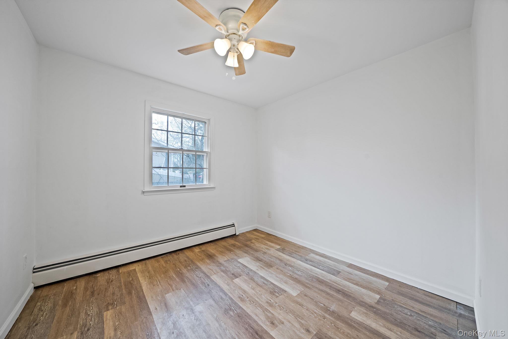 #14 photo, 38 Manor Drive, সাফোক কাউন্টি Shirley , NY 11967