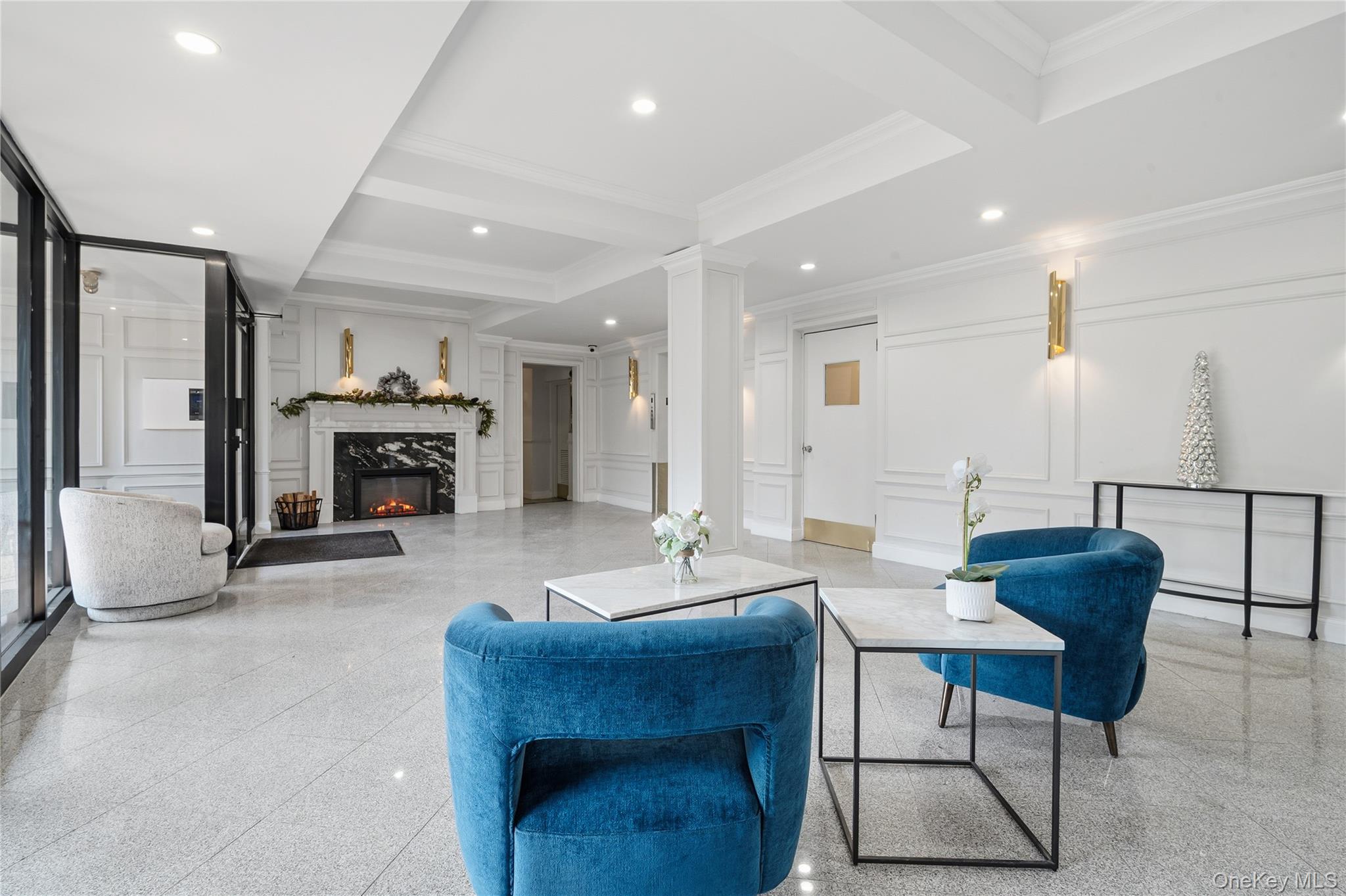 #11 photo, 7510 Yellowstone Boulevard, Rego Park , NY 11374