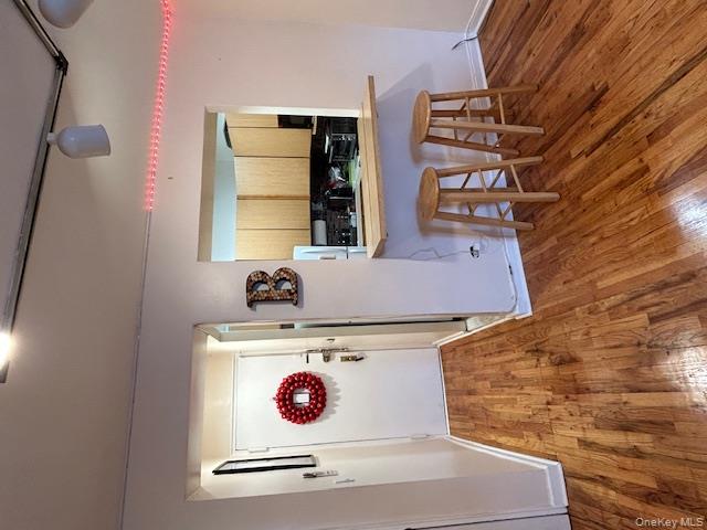 #6 photo, 7510 Yellowstone Boulevard, Rego Park , NY 11374