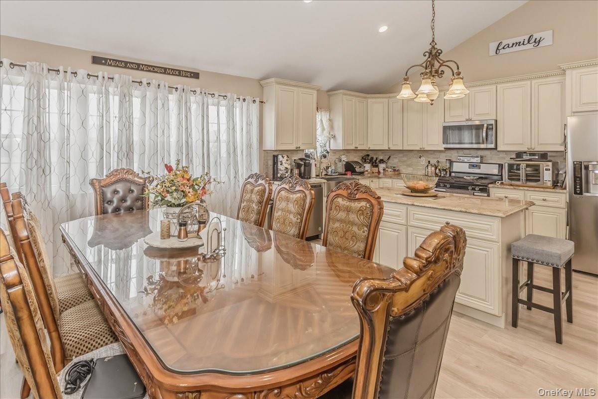 #4 photo, 4460 Merrick Road, Massapequa , NY 11758