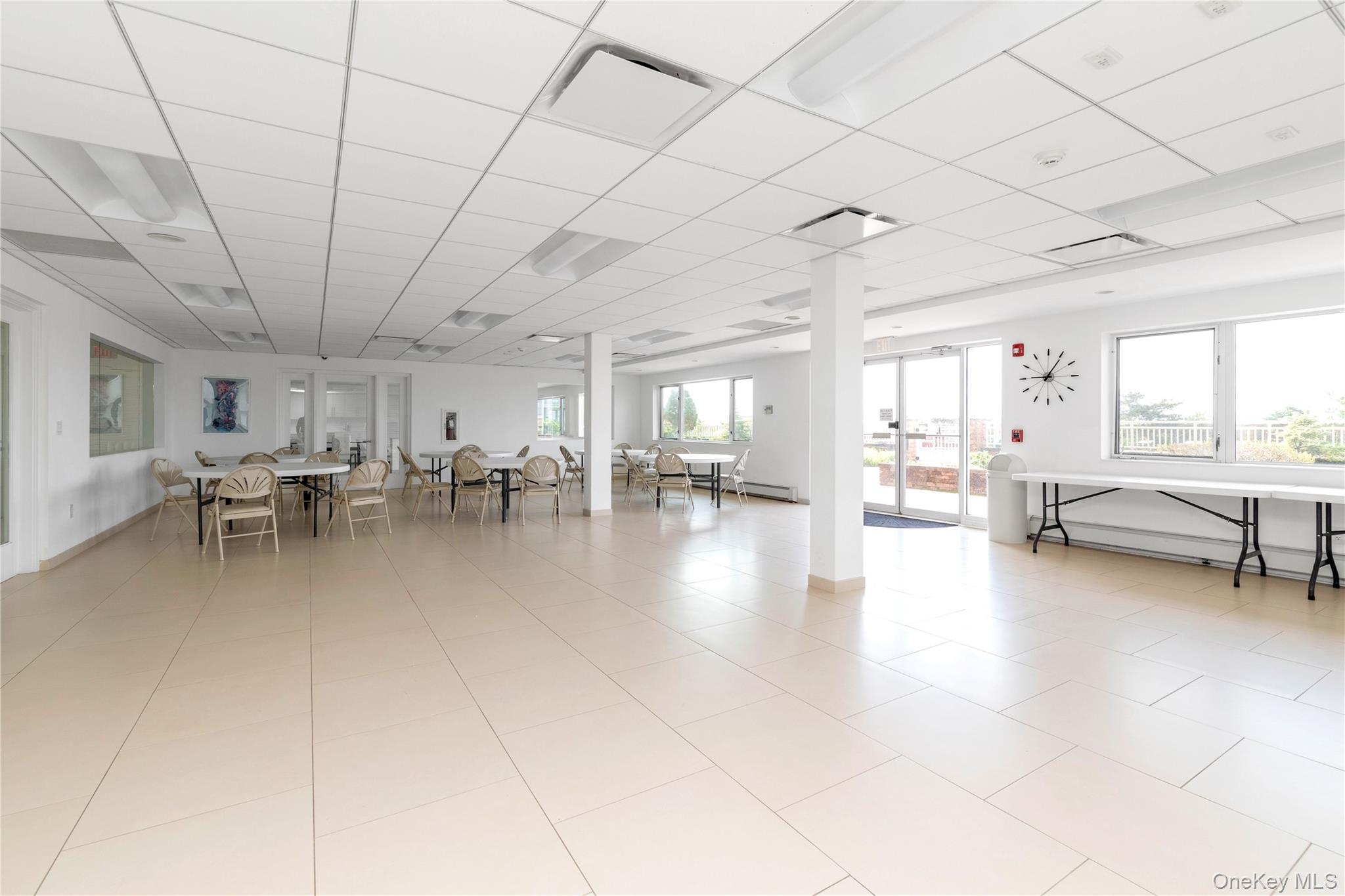 #17 photo, 830 Shore Road, নাসাউ কাউন্টি Long Beach , NY 11561