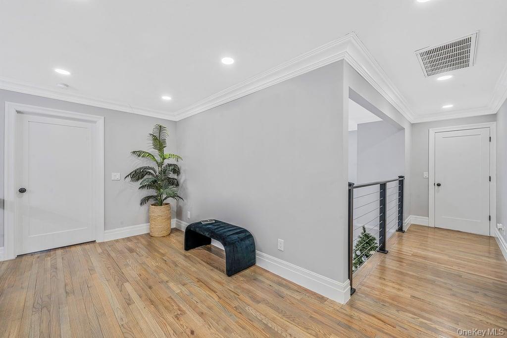 #20 photo, 68 Fort Salonga Road, সাফোক কাউন্টি Northport , NY 11768